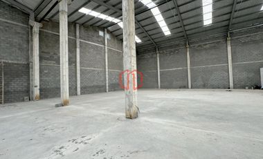 Nueva Bodega en Renta en Santa Catarina - 1,700 m² | Ubicación Premium en Esquina