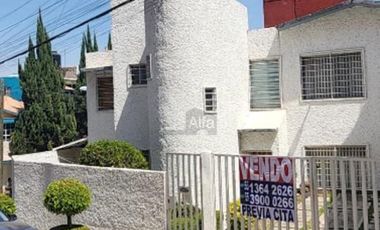 Casa sola en venta en Jardines de Satélite, Naucalpan de Juárez, México