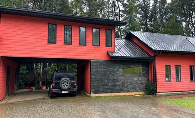Hermosa Parcela Con Casa en Condominio Los Aromos - Valdivia.