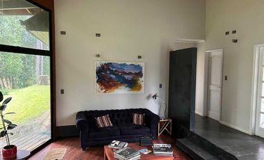 Hermosa Parcela Con Casa en Condominio Los Aromos - Valdivia.