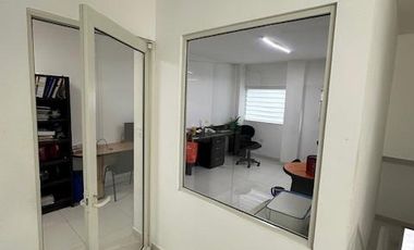 BODEGA EN VENTA EN LA COL. LA FE  EN SAN NICOLAS DE LOS GARZA N.L.