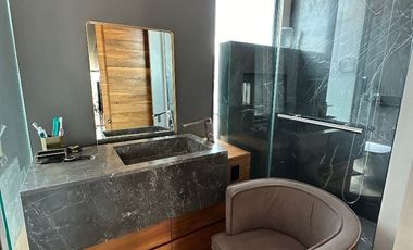 Se vende casa en Molier