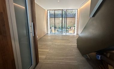 Se vende casa en Molier