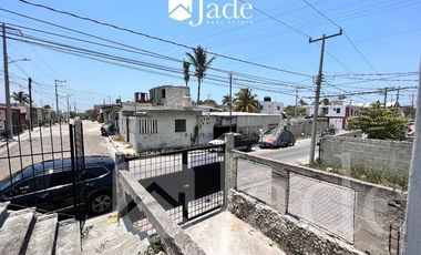 EN VENTA, Casa de una planta para remodelar en Campeche