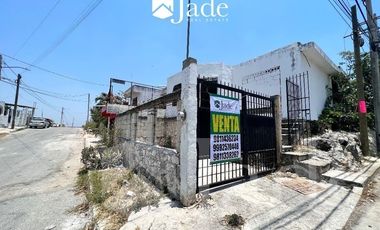 EN VENTA, Casa de una planta para remodelar en Campeche