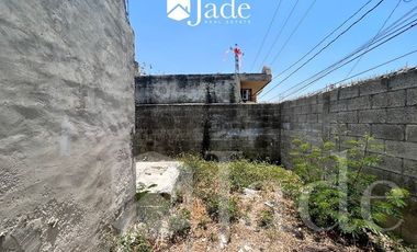 EN VENTA, Casa de una planta para remodelar en Campeche