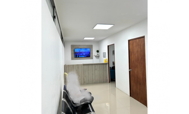 Vendo oficina en el Centro Comercial Estación Niquía