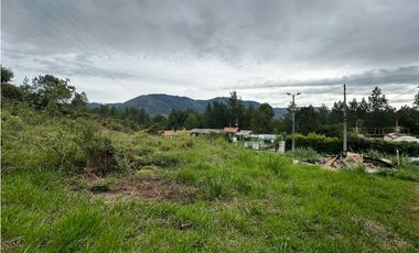 Vendo Lote industrial a 200 Metros de la Autopista Medellin-Bogota
