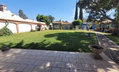 SE VENDE QUINTA CON 4 CASAS Y UNA TERRAZA EN JOCOTEPEC JALISCO