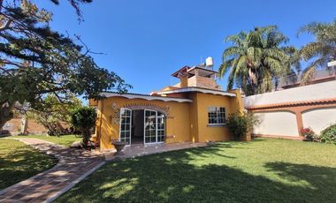 SE VENDE QUINTA CON 4 CASAS Y UNA TERRAZA EN JOCOTEPEC JALISCO