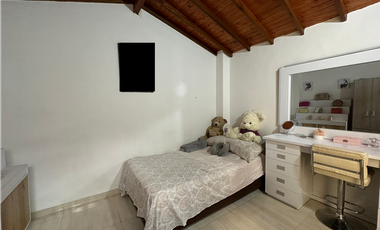 Vendo casa bifamiliar en Santa Ana - Bello