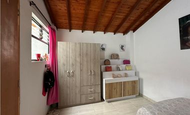 Vendo casa bifamiliar en Santa Ana - Bello
