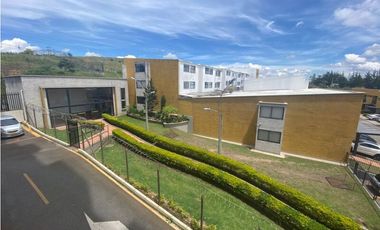 Vendo hermoso apartamento sector la Alameda en Marinilla