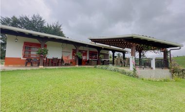 Vendo finca en via Marinilla - el Peñol