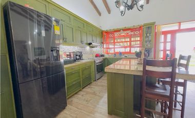 Vendo finca en via Marinilla - el Peñol