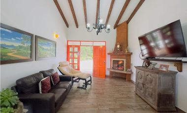 Vendo finca en via Marinilla - el Peñol