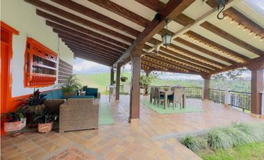 Vendo finca en via Marinilla - el Peñol