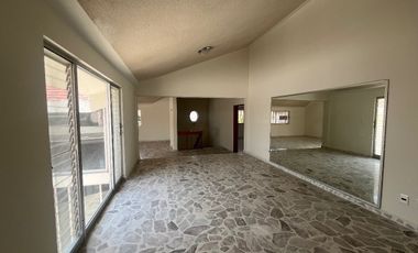 CASA EN RENTA EN LOMAS DEL CAMPESTRE LEÓN GUANAJUATO