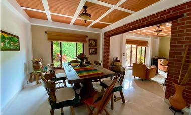 CASA - VENTA - ALFAGUARA 1000M2 4HB 4BÑ 4PP VERDE HORIZONTE JAMUNDI