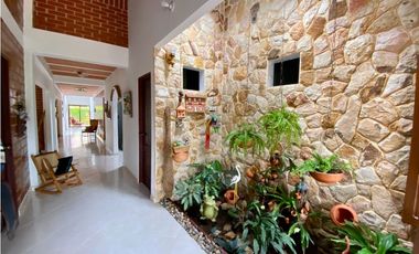 CASA - VENTA - ALFAGUARA 1000M2 4HB 4BÑ 4PP VERDE HORIZONTE JAMUNDI