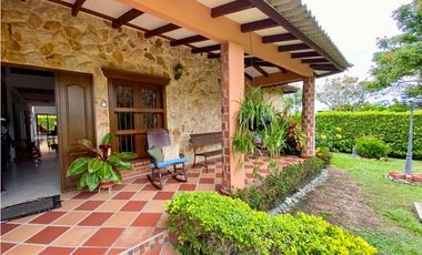 CASA - VENTA - ALFAGUARA 1000M2 4HB 4BÑ 4PP VERDE HORIZONTE JAMUNDI