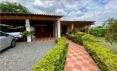 CASA - VENTA - ALFAGUARA 1000M2 4HB 4BÑ 4PP VERDE HORIZONTE JAMUNDI