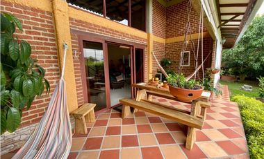 CASA - VENTA - ALFAGUARA 1000M2 4HB 4BÑ 4PP VERDE HORIZONTE JAMUNDI