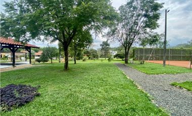 CASA - VENTA - ALFAGUARA 1000M2 4HB 4BÑ 4PP VERDE HORIZONTE JAMUNDI