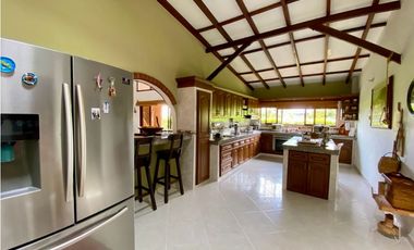 CASA - VENTA - ALFAGUARA 1000M2 4HB 4BÑ 4PP VERDE HORIZONTE JAMUNDI