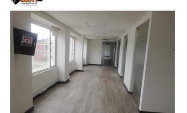 BODEGA VENTA O ARRIENDO 2.700 M2 PUENTE ARANDA