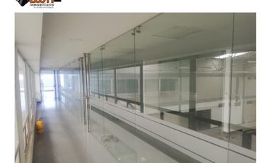 BODEGA VENTA O ARRIENDO 2.700 M2 PUENTE ARANDA