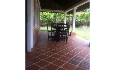 SE VENDE CASA CAMPESTRE EN LA UNION VALLE CERCA HOTEL CASA BLANCA