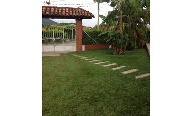 SE VENDE CASA CAMPESTRE EN LA UNION VALLE CERCA HOTEL CASA BLANCA