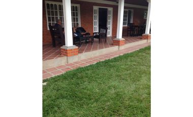 SE VENDE CASA CAMPESTRE EN LA UNION VALLE CERCA HOTEL CASA BLANCA
