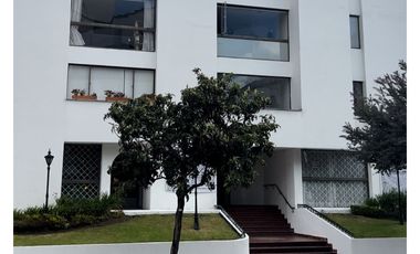Apartamento en venta en Usaquén, Santa Bárbara