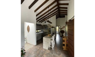 VENDO CASA FINCA EN EL CARMEN SECTOR CANADA  1.800 METROS JD