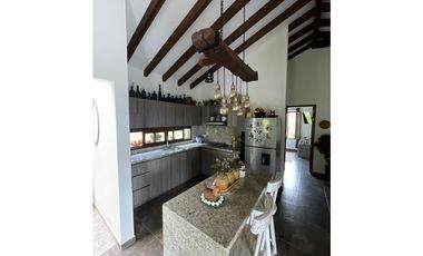 VENDO CASA FINCA EN EL CARMEN SECTOR CANADA  1.800 METROS JD