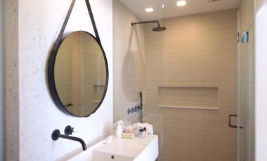2 Bedroom Condo for sale at Wan Vayla
