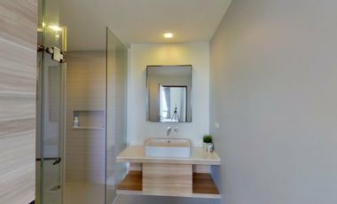 2 Bedroom Condo for sale at Wan Vayla