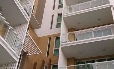 2 Bedroom Condo for sale at Wan Vayla