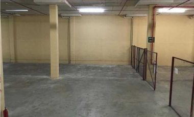 En venta bodega en Cocosolito Colón