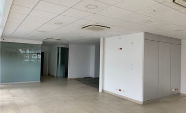 ALQUILO LOCAL TRANSSTMICA ESQUINA 320 M2