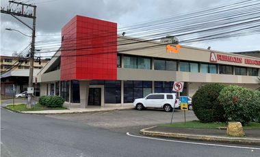 ALQUILO LOCAL TRANSSTMICA ESQUINA 320 M2