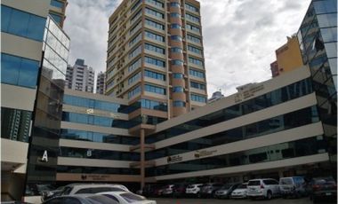 ALQUILER DE CONSULTORIOS Y OFICINA EN ROYAL CENTER 60 M2