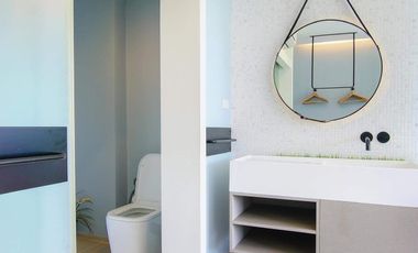 2 Bedroom Condo for sale at Wan Vayla
