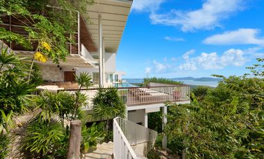 Stunning 3 Bedroom + Studio Sea View Villa in Peaceful South Samui