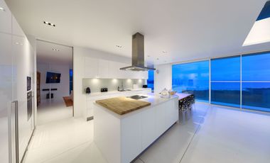 Stunning 3 Bedroom + Studio Sea View Villa in Peaceful South Samui