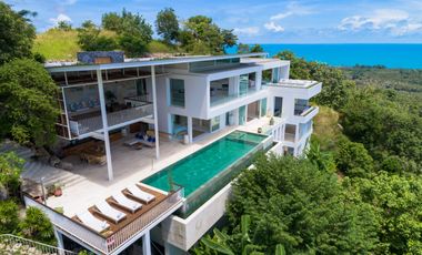 Stunning 3 Bedroom + Studio Sea View Villa in Peaceful South Samui