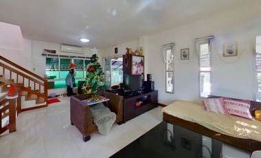 4 Bedroom House for sale at Moo Baan Rung Arun