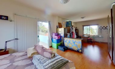 4 Bedroom House for sale at Moo Baan Rung Arun